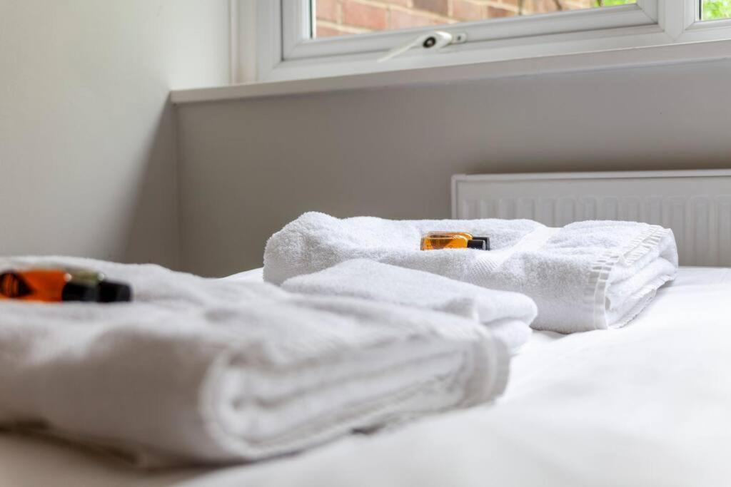 Hébergement de vacances Newly Refurbished 5 Bdr House Wgarden And Parking