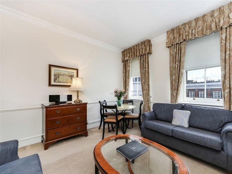 Appartement 10 Curzon Street By Mansley Londen