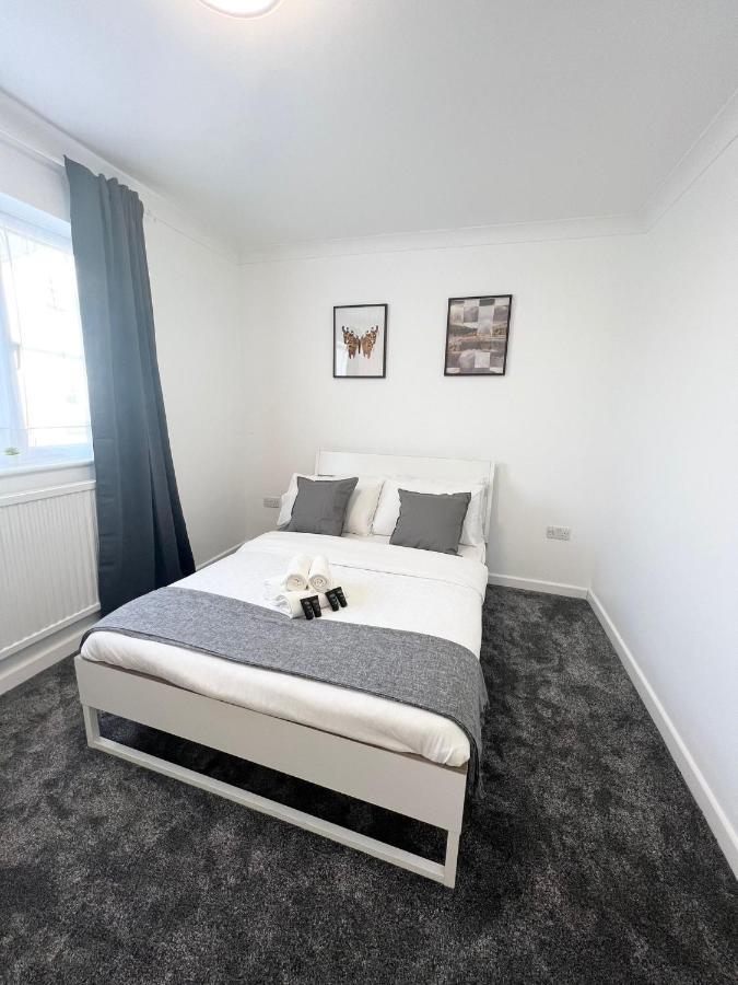 Stunning Flat In Greater