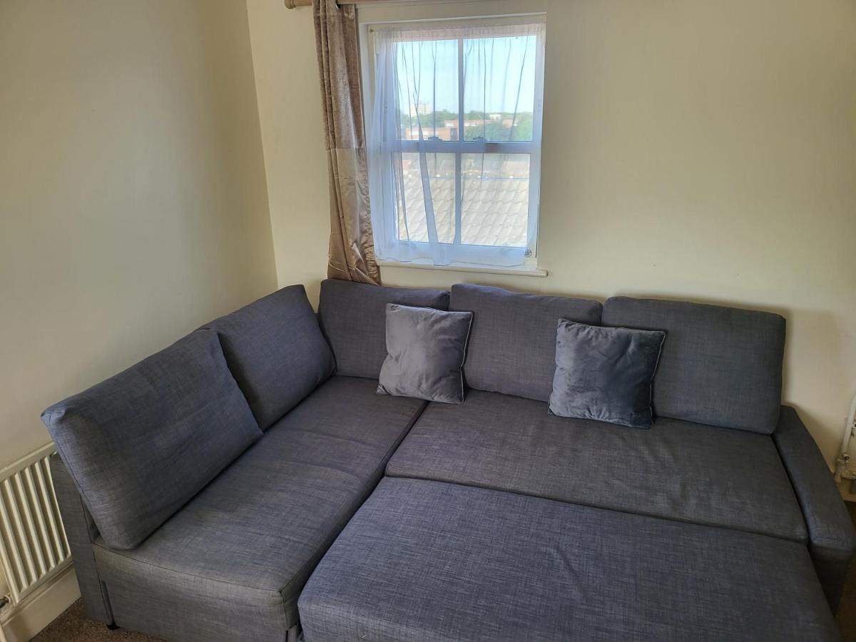 Leilighet Spacious Neat Penthouse With Great View In