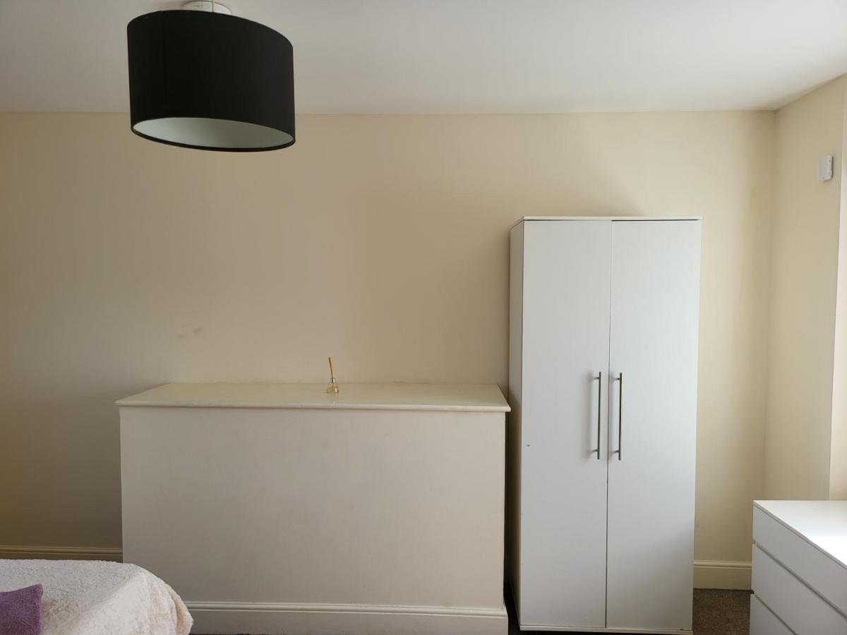 Leilighet Spacious Neat Penthouse With Great View In London
