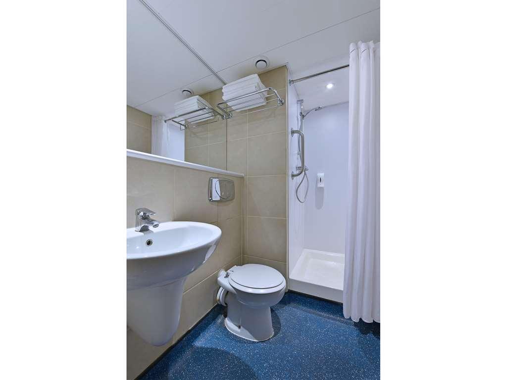Comfort Tower Of Hotel London