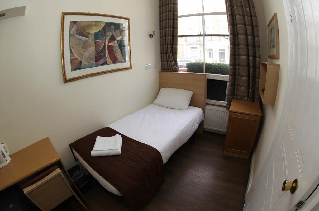 Gasthuis Holland Court 3*