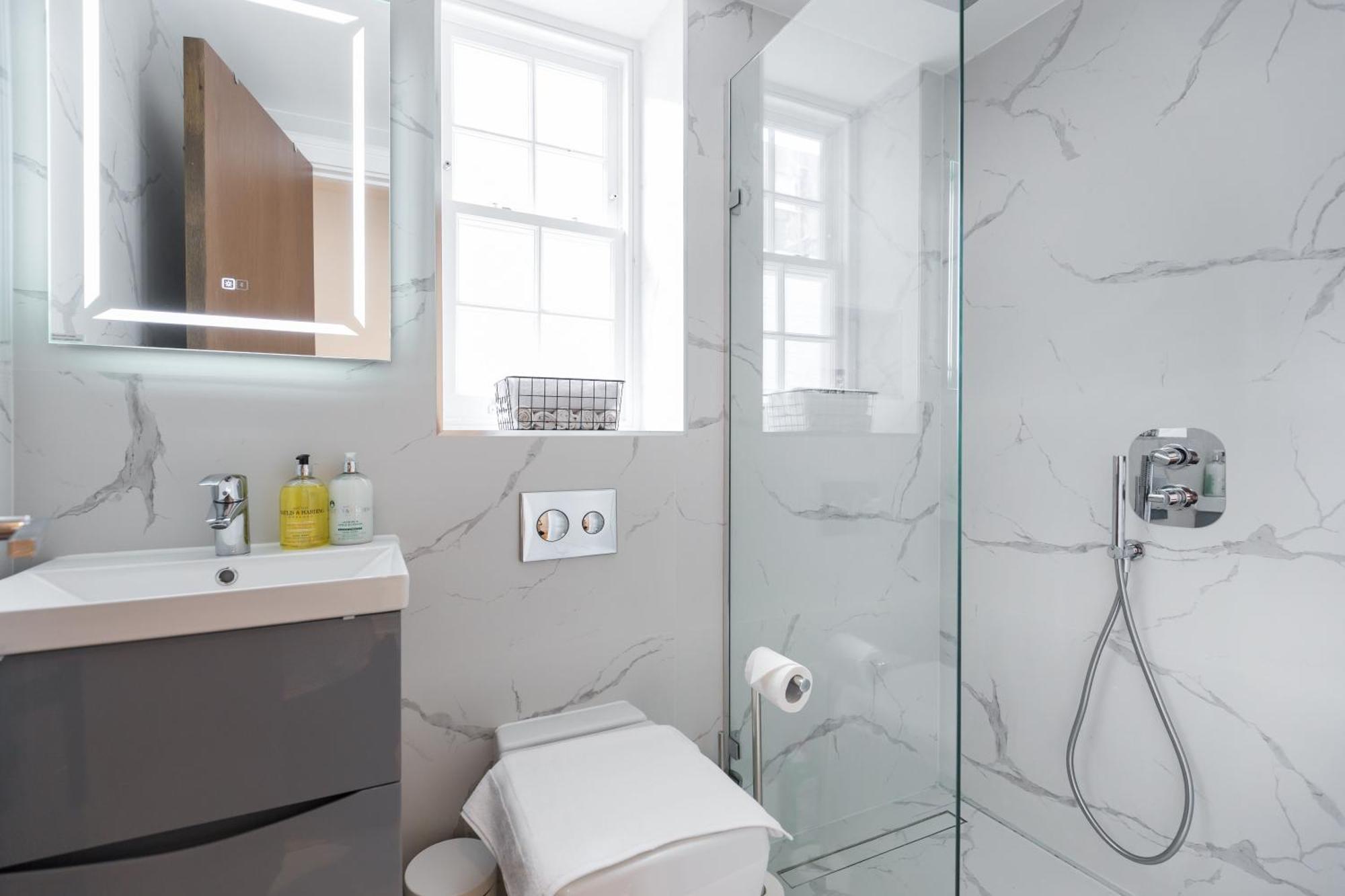 The Dorset - Stylish New 1 Bedroom In Marylebone Apartment London