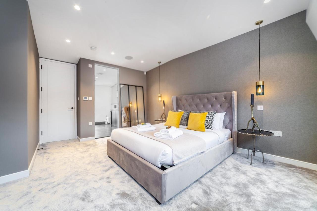 Luxury 3 Bedroom House With Garden Next To Battersea Park Ferienhaus London