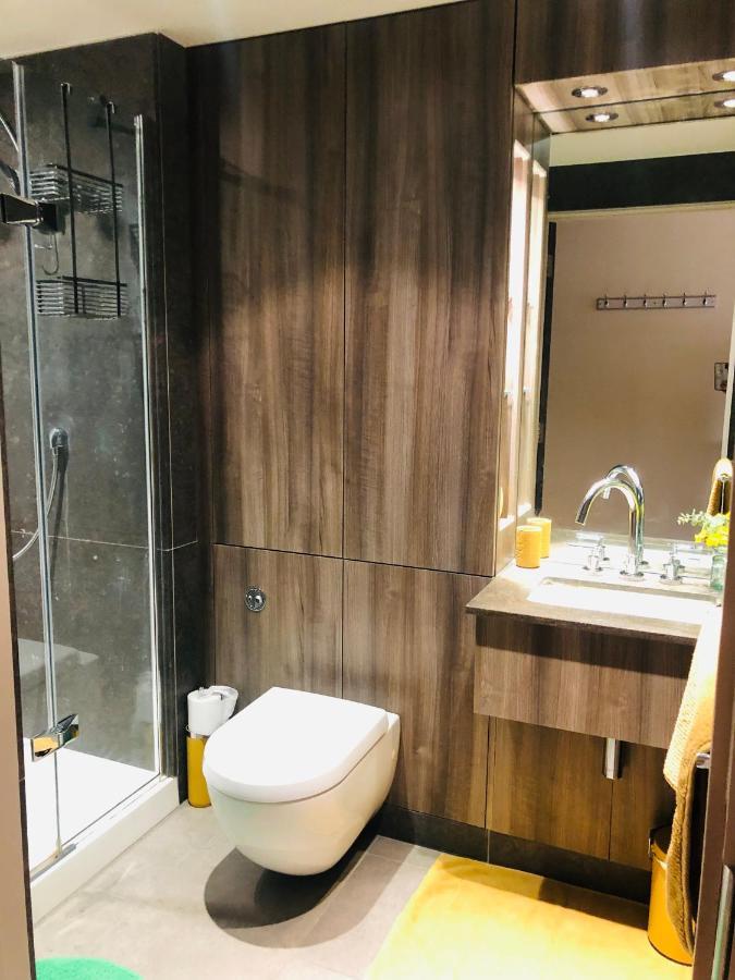 Appartamento Studio Flat In Imperial Wharf-chelsea Harbour Londra