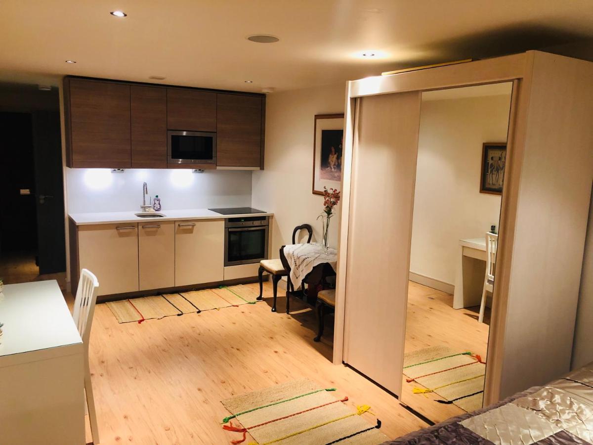Appartamento Studio Flat In Imperial Wharf-chelsea Harbour Londra
