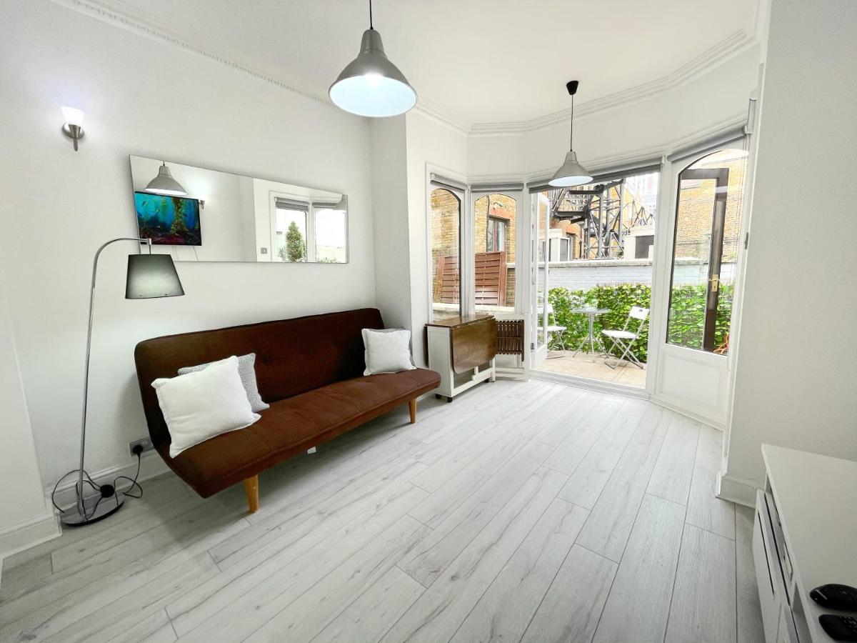 Luxurious Terrace 2 Bedrooms In Relaxing Covent Garden Apartment *