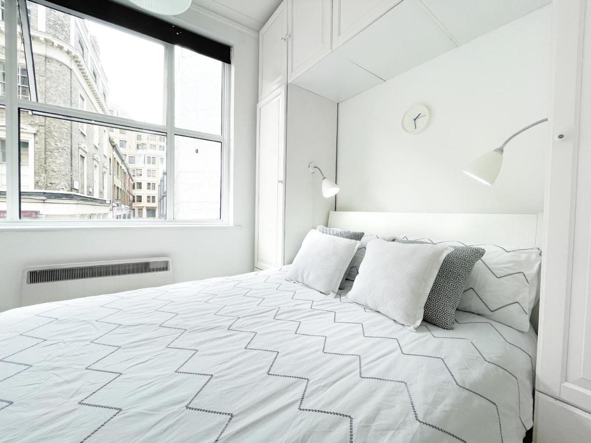 Luxurious Terrace 2 Bedrooms In Relaxing Covent Garden Apartment London