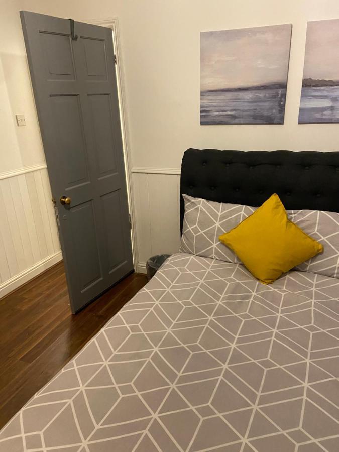 Lovely, Recently Refurbished Four Bedroom House..