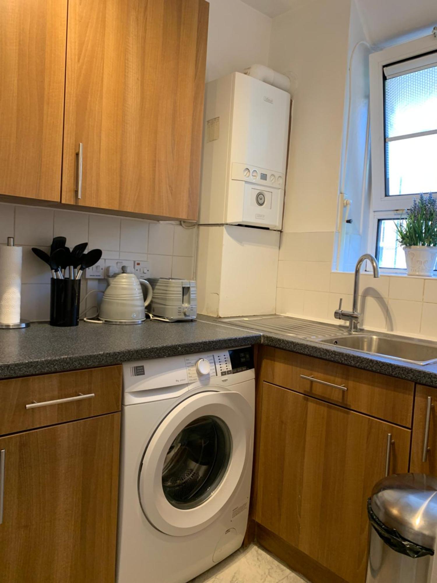 New Look Flat In Waterloo Apartment London