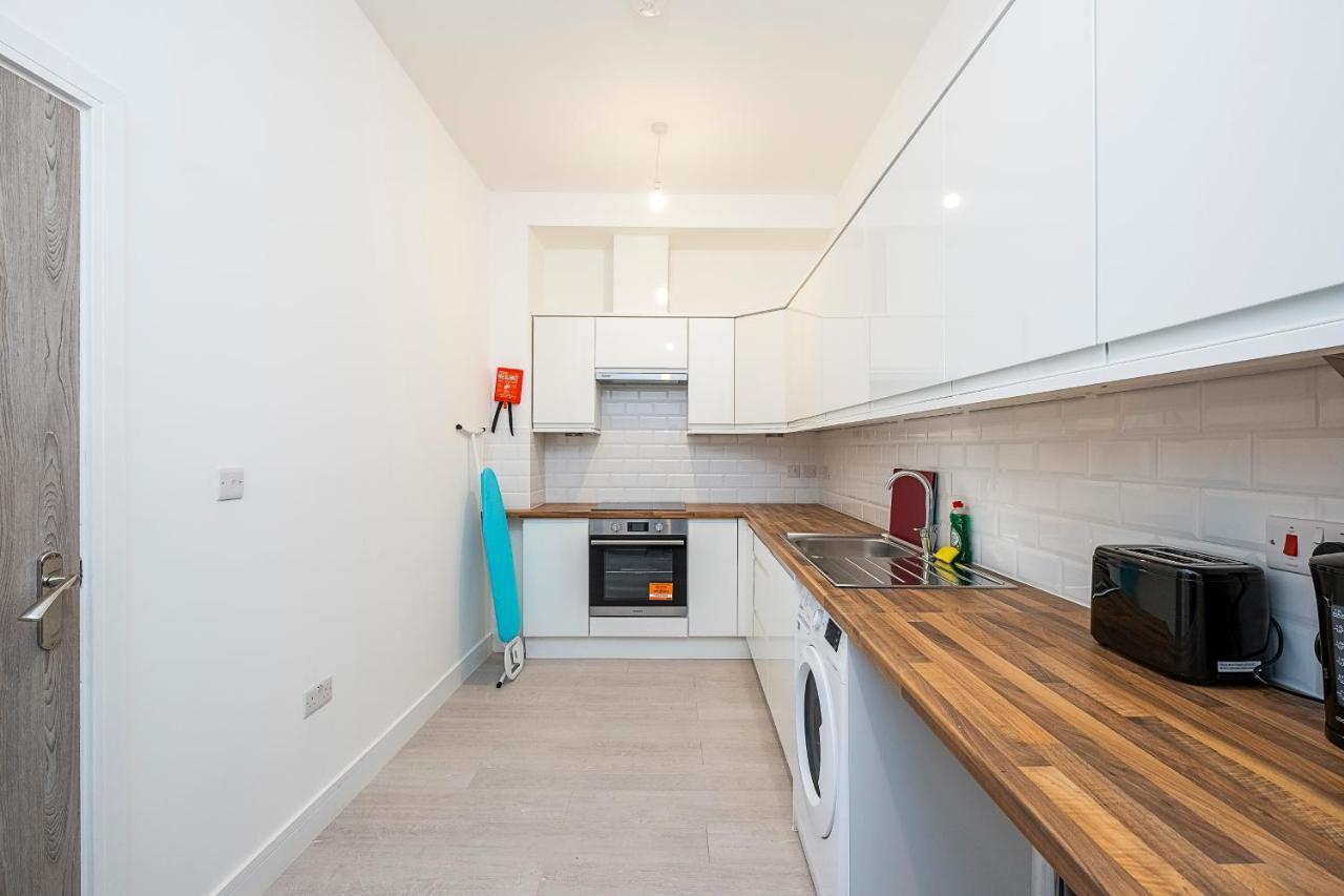 Ensuite Rooms, Anson Road - Sk London