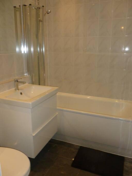 Modern 2 Bedroom Flat In Camden Apartment London