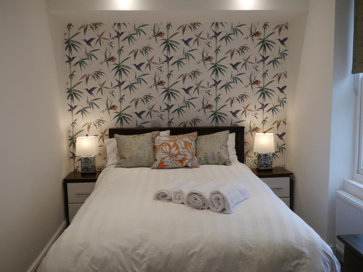 64 Avonmore Olympia Kensington Boutique Londen