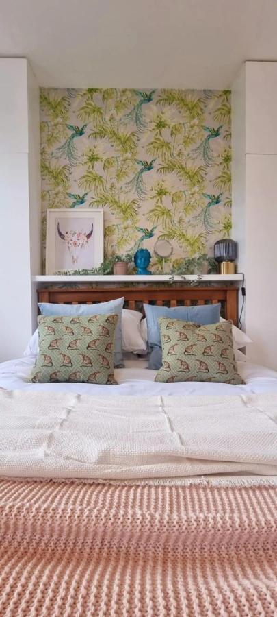 Ferienhaus Stylish 3 Bedroom Townhouse In Brockley With Large Garden *
