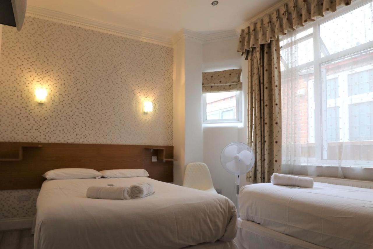 Anchor Hotell 3*