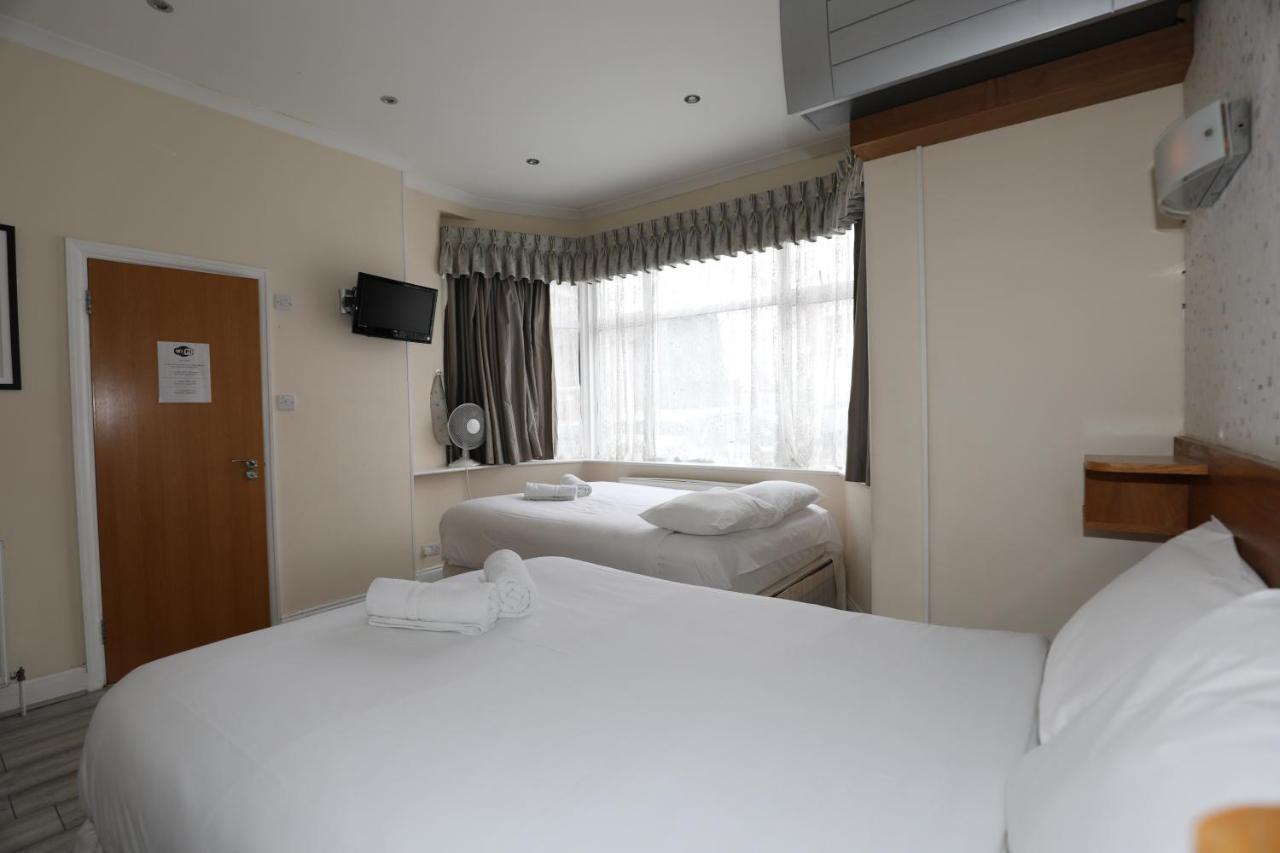 Anchor Hotell 3*