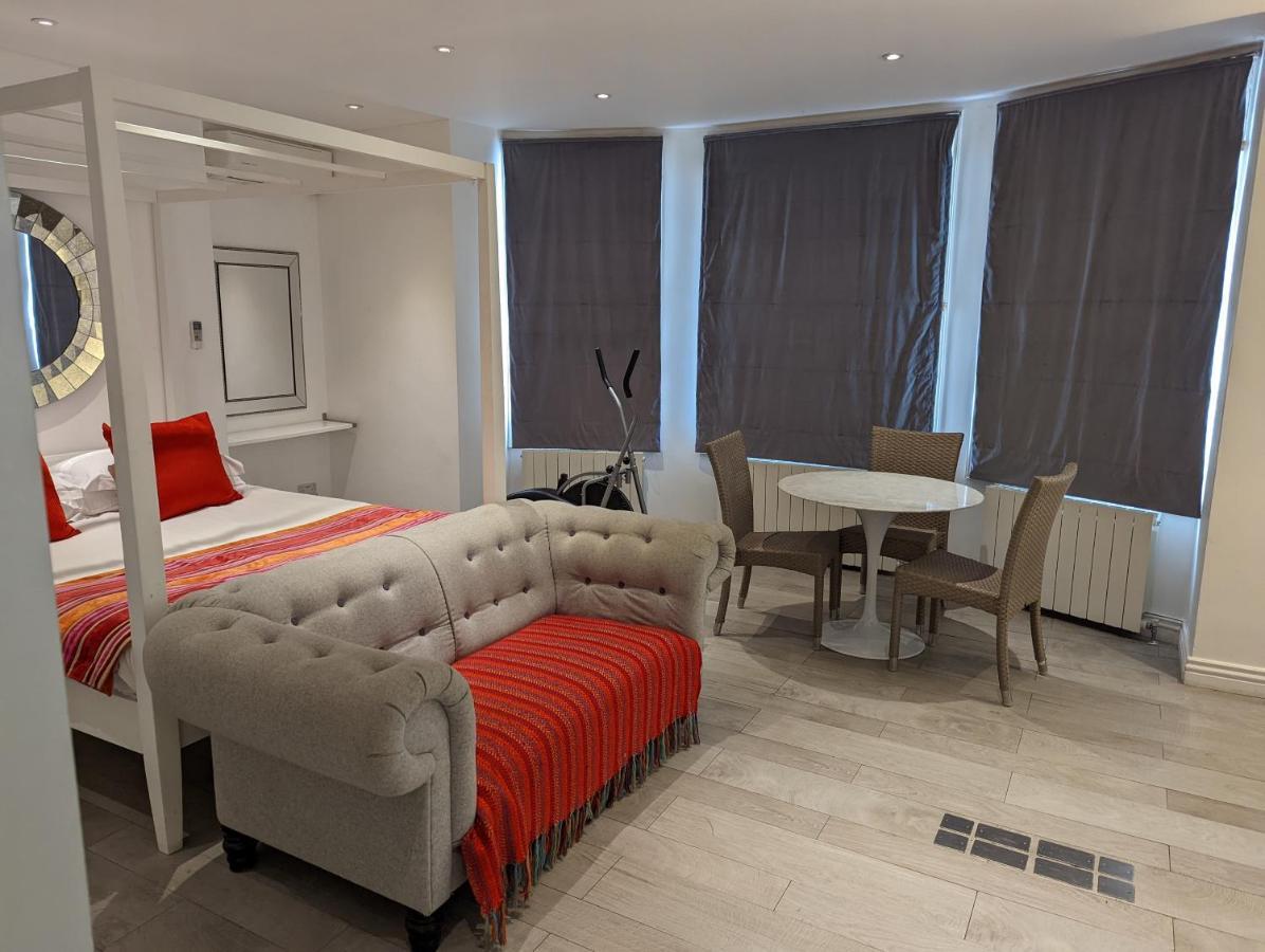 Twenty Nevern Square 4* London