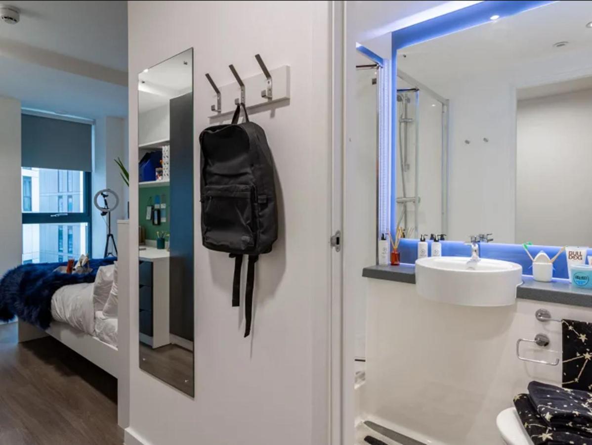 Affittacamere Modern Rooms In Wembley, Sk