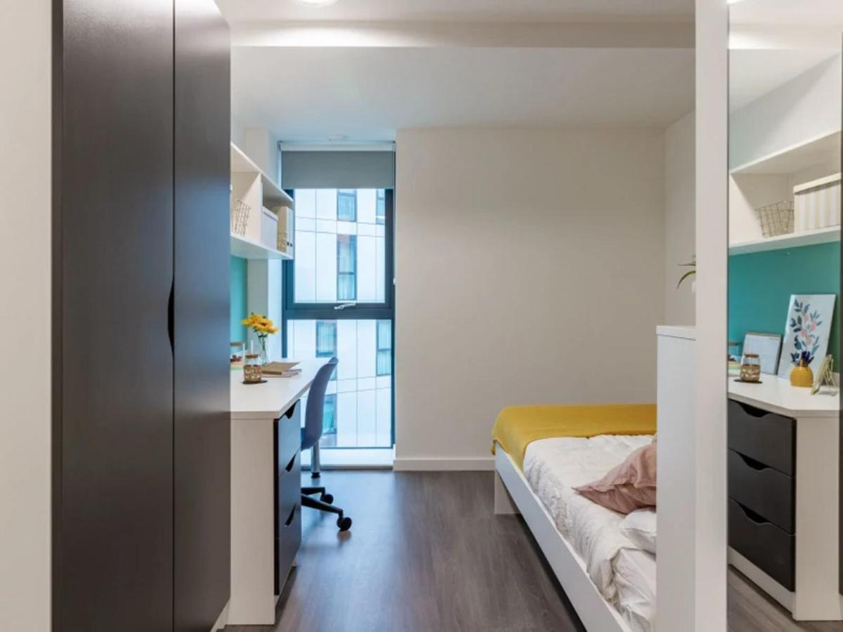 Affittacamere Modern Rooms In Wembley, Sk