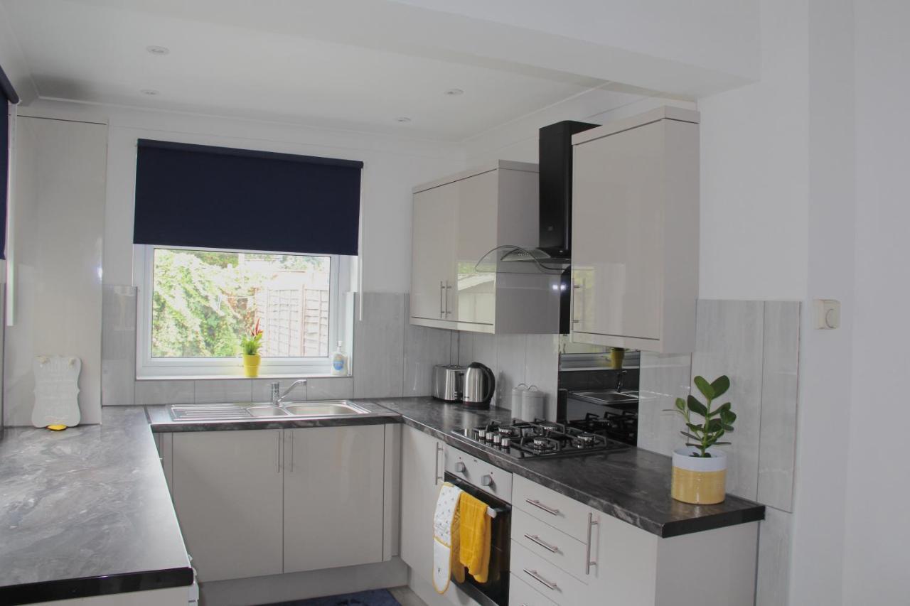 Gresham - Close To Excel, Contractors, Relocators, Paid Parking Londra