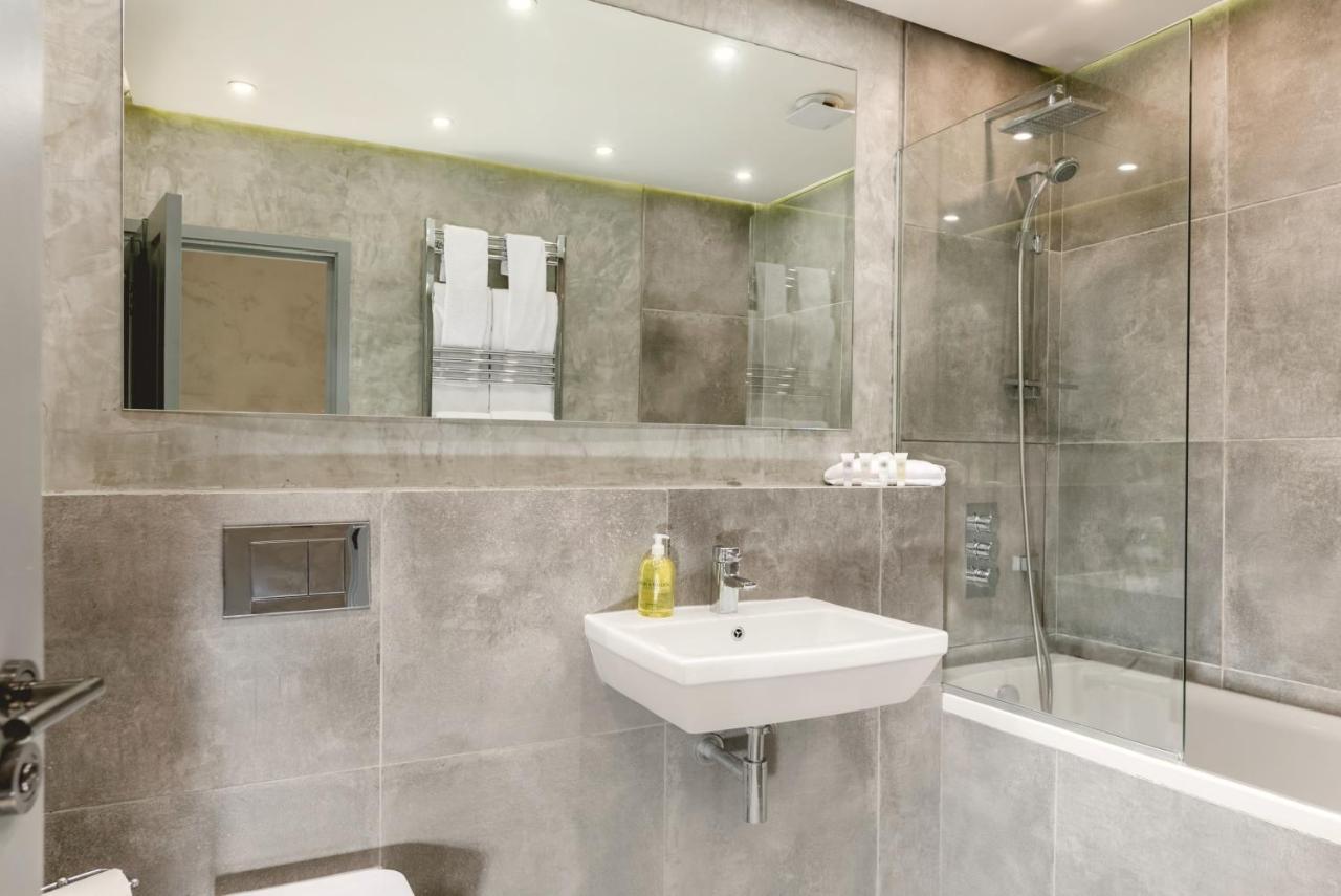 Penthousestays Nr Notting Hill - Luxury 2 Bedroom King Bed - Near Portobello Road Lejlighed