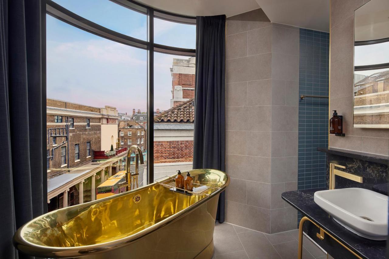 Amano Covent Garden Hotel 4*