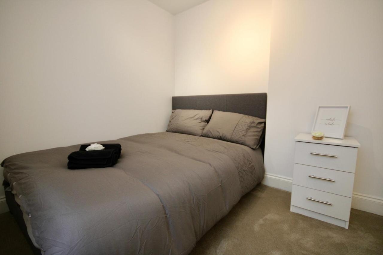 Appartement Superb Flat Near Victoria Station Londen