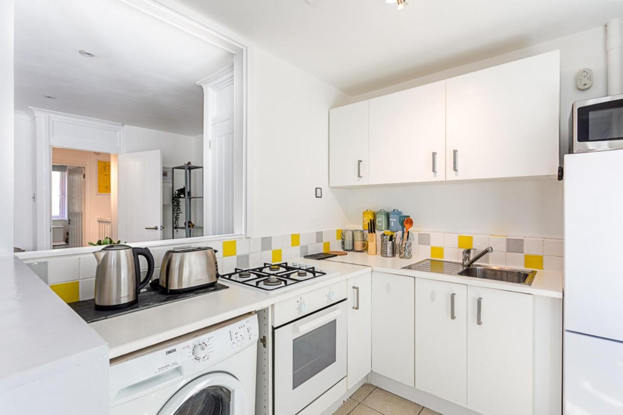 Bright & Cosy One-bed * London