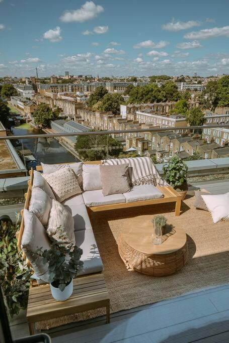 Penthouse. Roof Terrace. Shoreditch. Ac Apartment