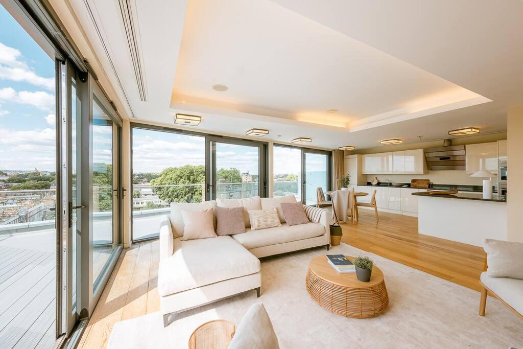 Penthouse. Roof Terrace. Shoreditch. Ac Apartment