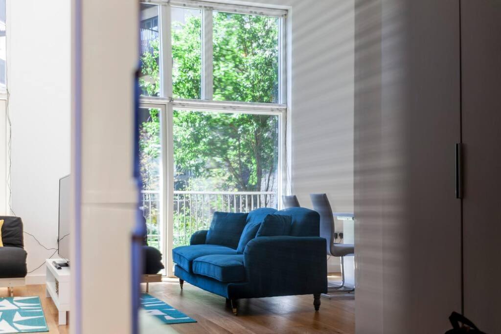 Apartment Stunning New 3 Bdr Duplex Wbalcony, East