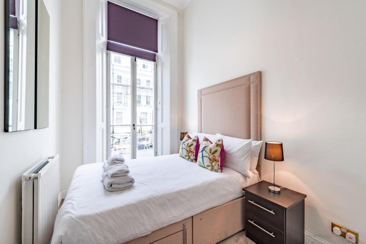 Apartment Somerset Court Kensington