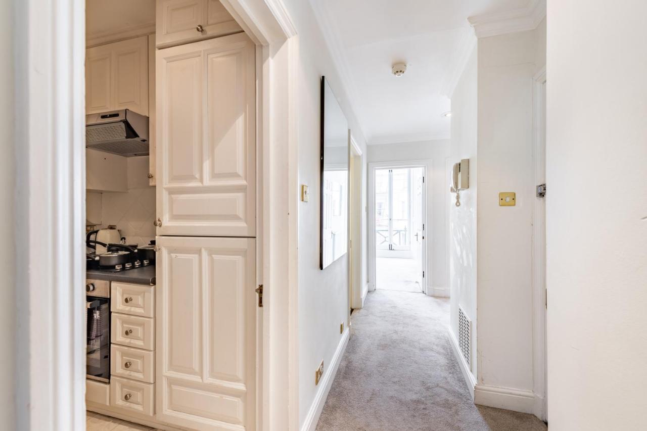Somerset Court Kensington Apartment London