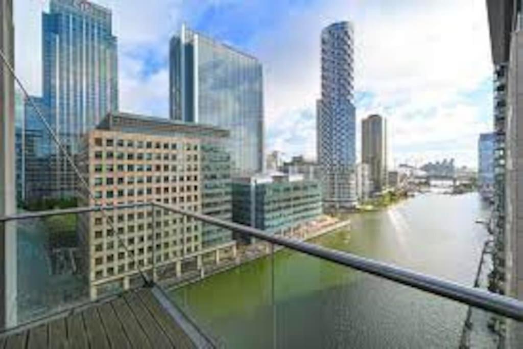 Lejlighed Skyview Waterside Luxury