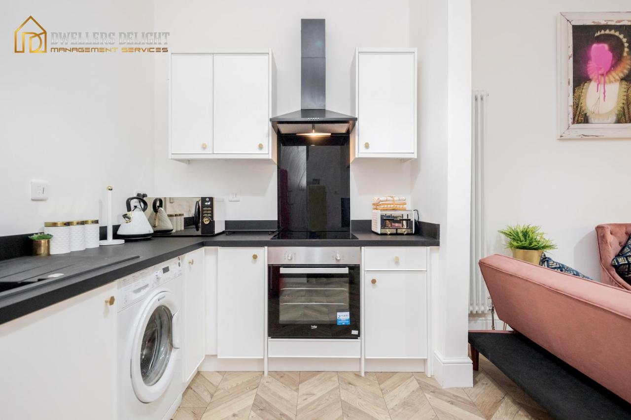 Entire 2 Bed Flat Plaistow,canning Town Prime Location In Appartement Londres
