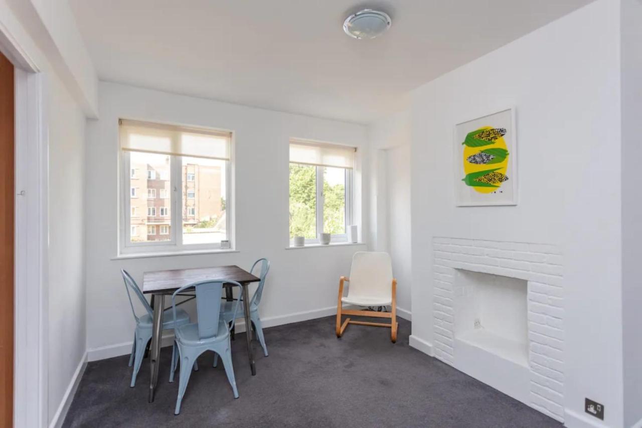 Appartamento Cosy 1 Bedroom In Earlsfield Sw Londra