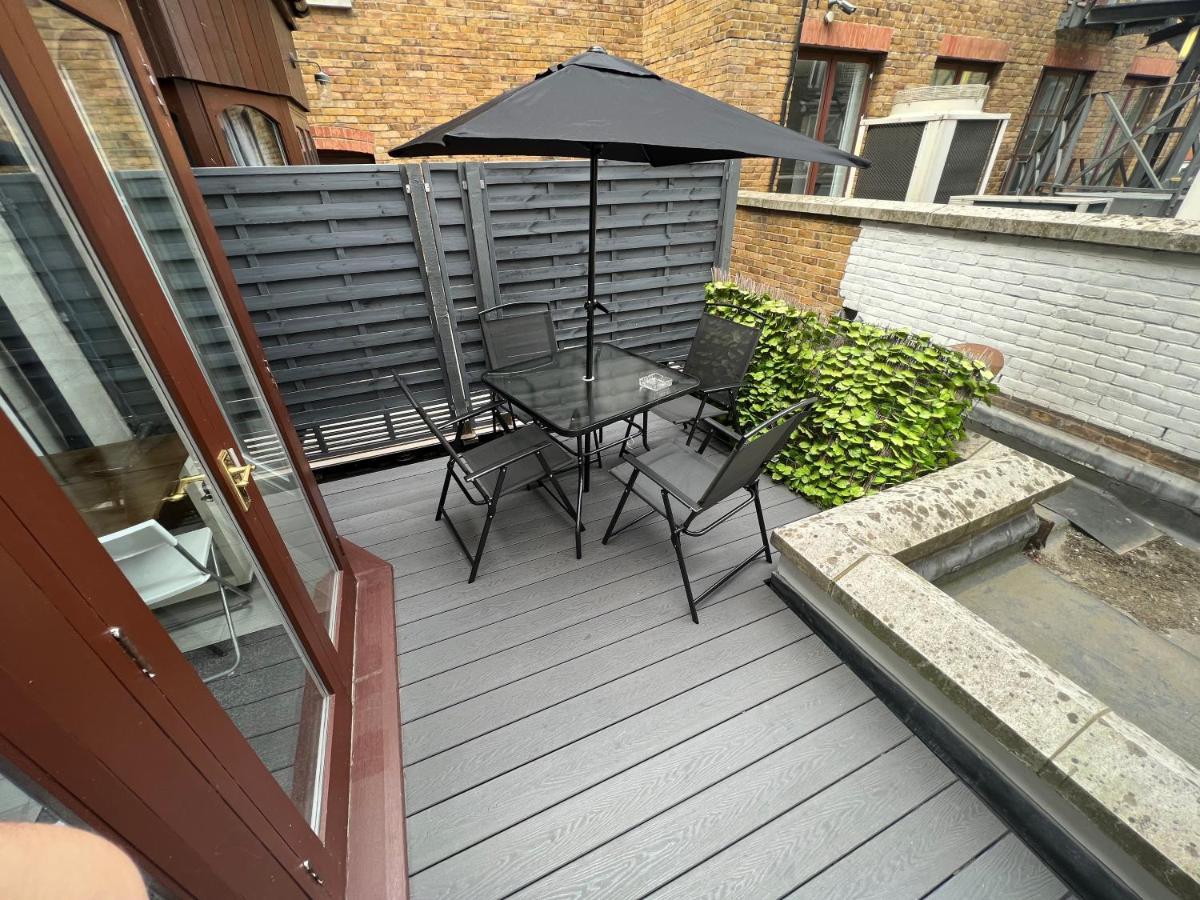 Apartment Luxurious Terrace 2 Bedrooms In Relaxing Covent Garden London