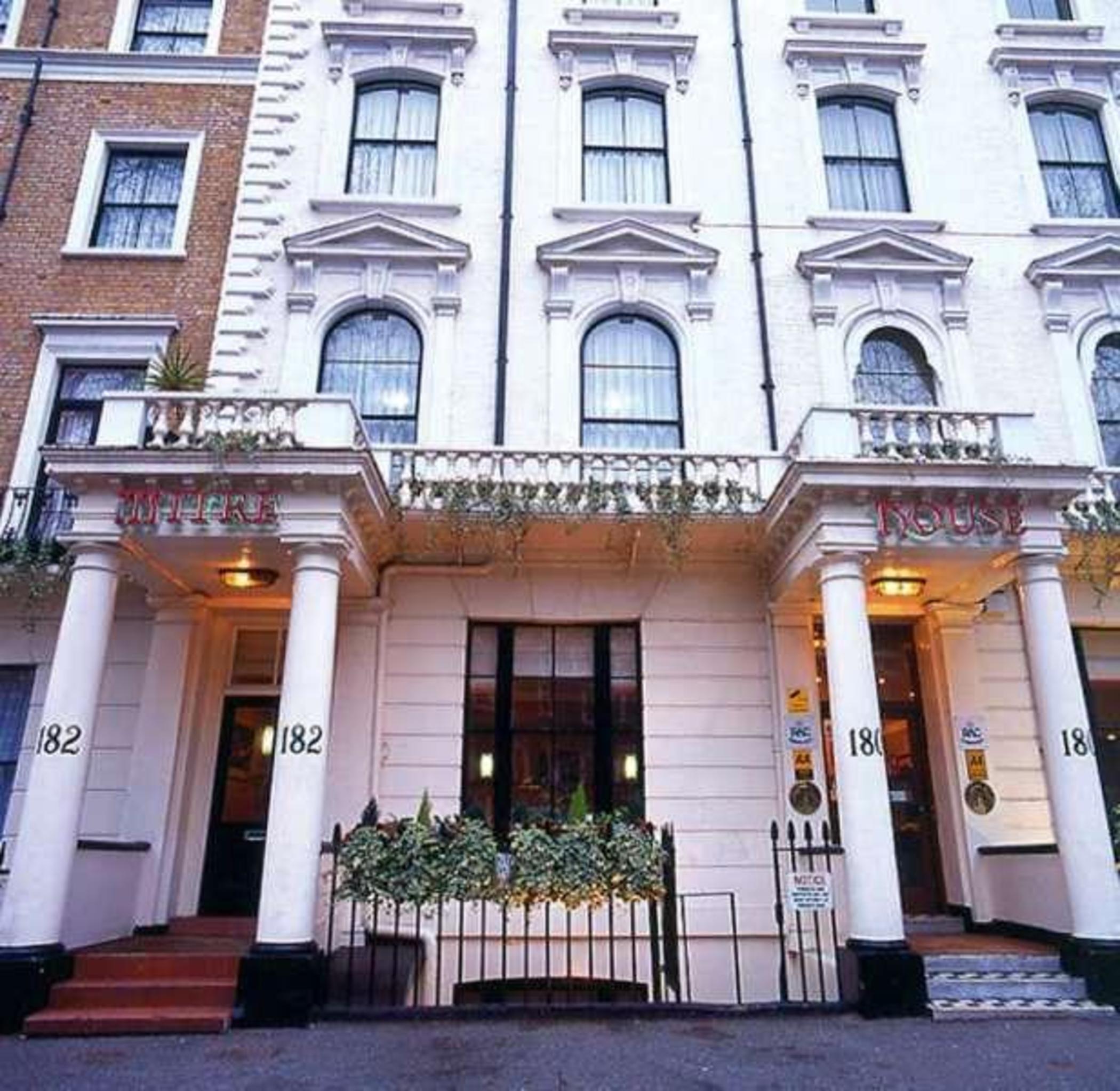 Mitre House 3*