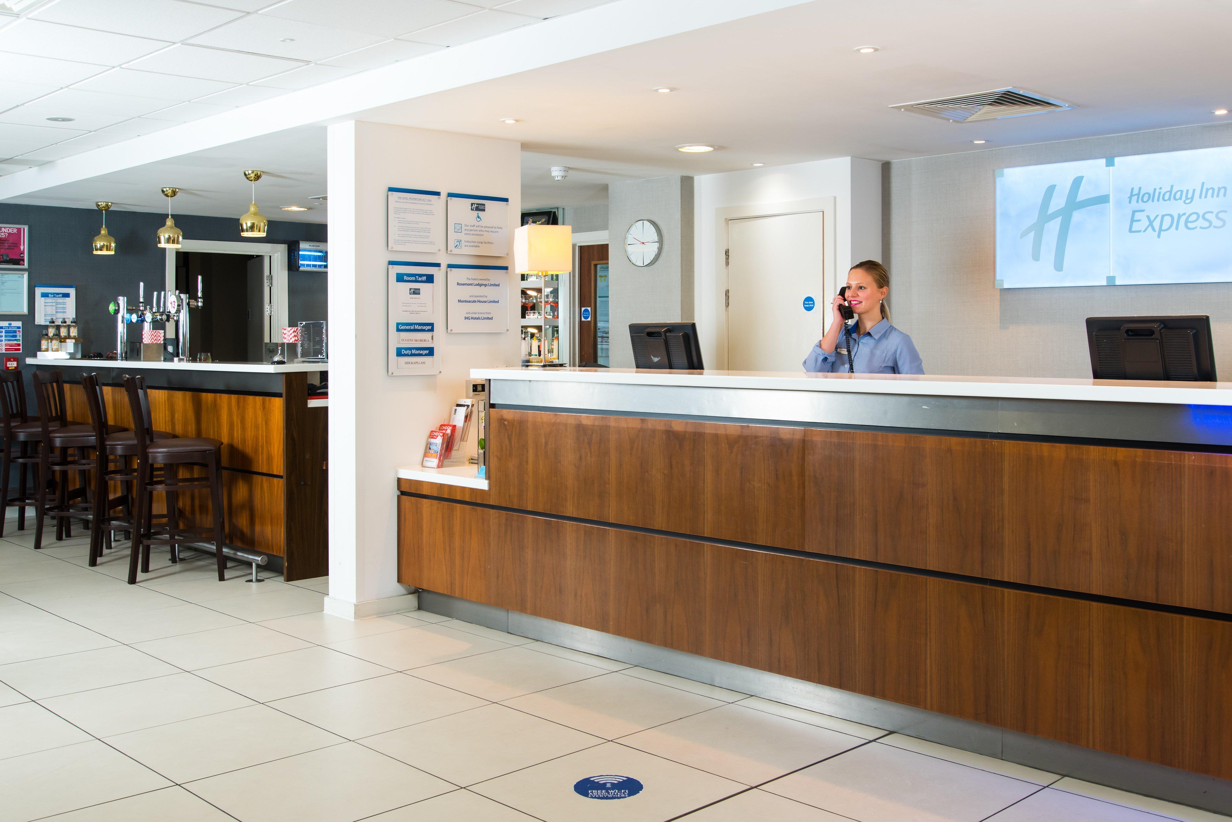 Express London-wimbledon-south, An Ihg Londres