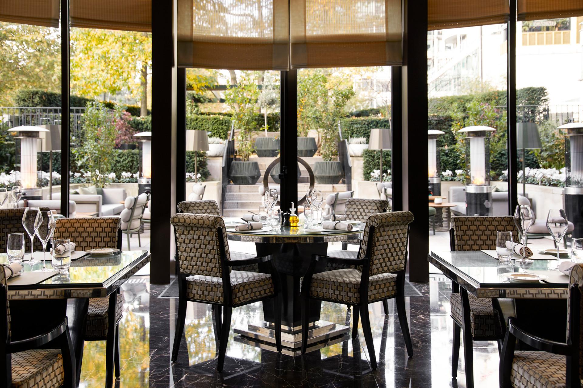 Four Seasons At Park Lane 5* London