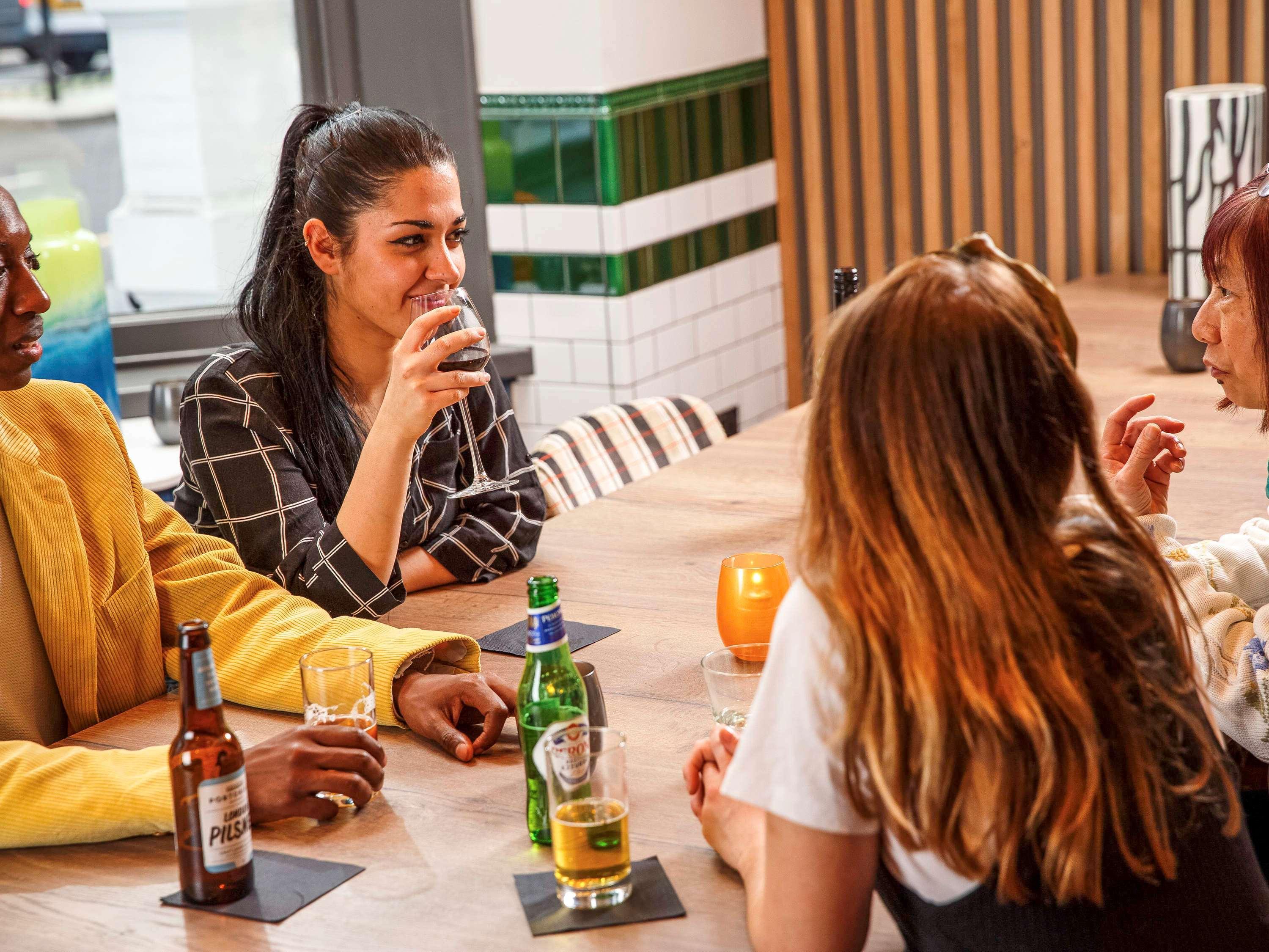 Hotel Ibis Styles Gloucester Road
