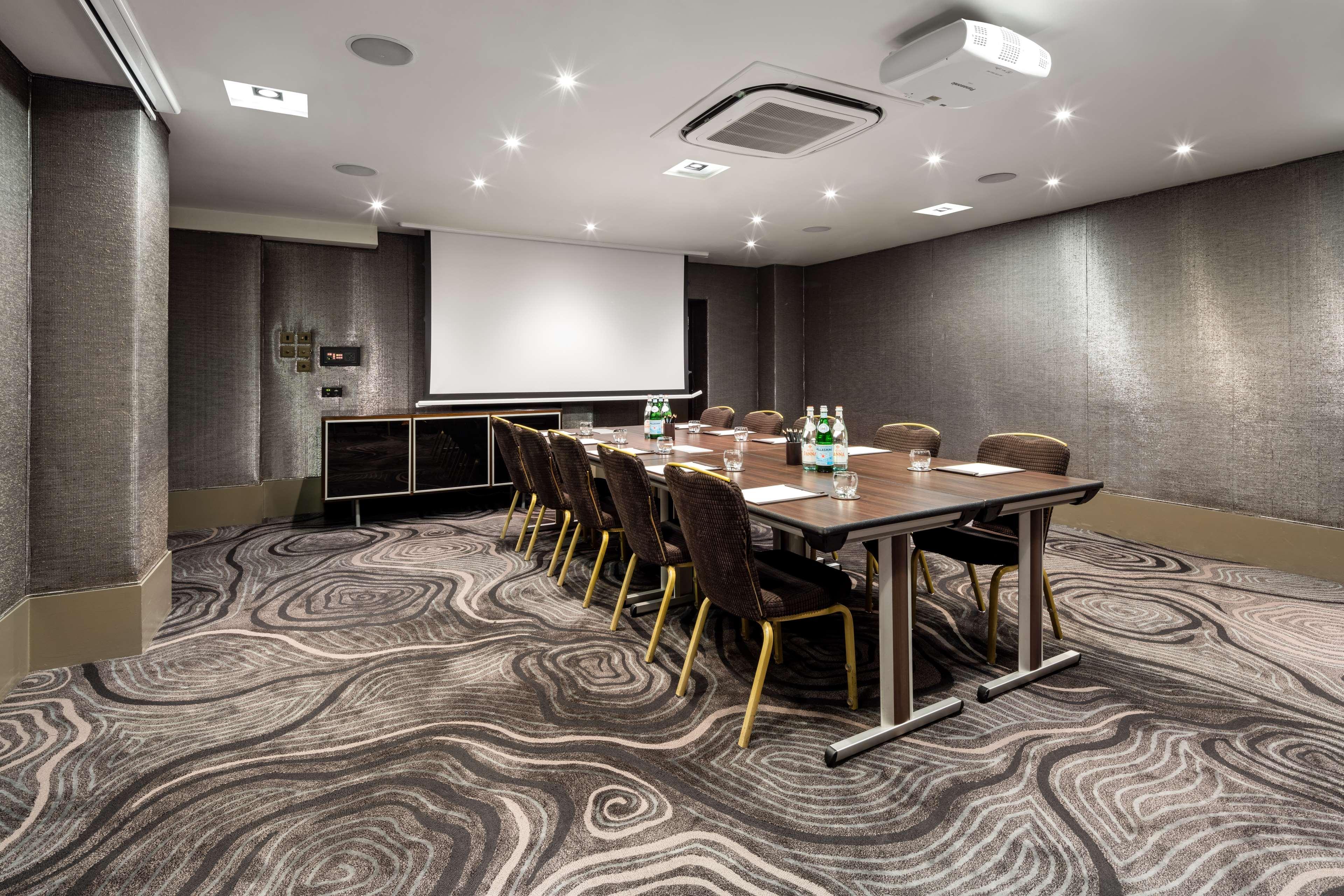 Radisson Blu Hotel, Bloomsbury Hotel