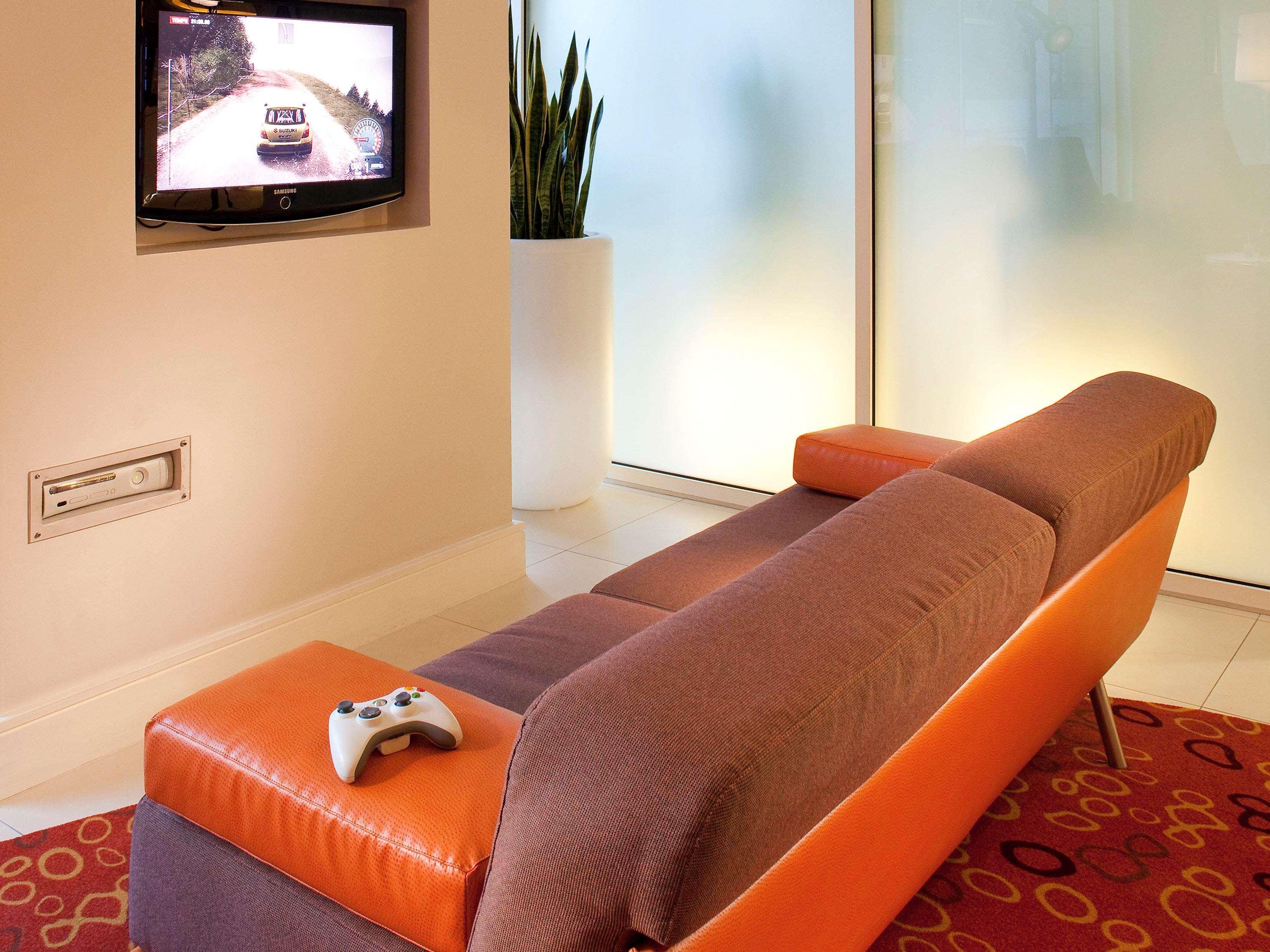 Novotel Waterloo Hotell 4*