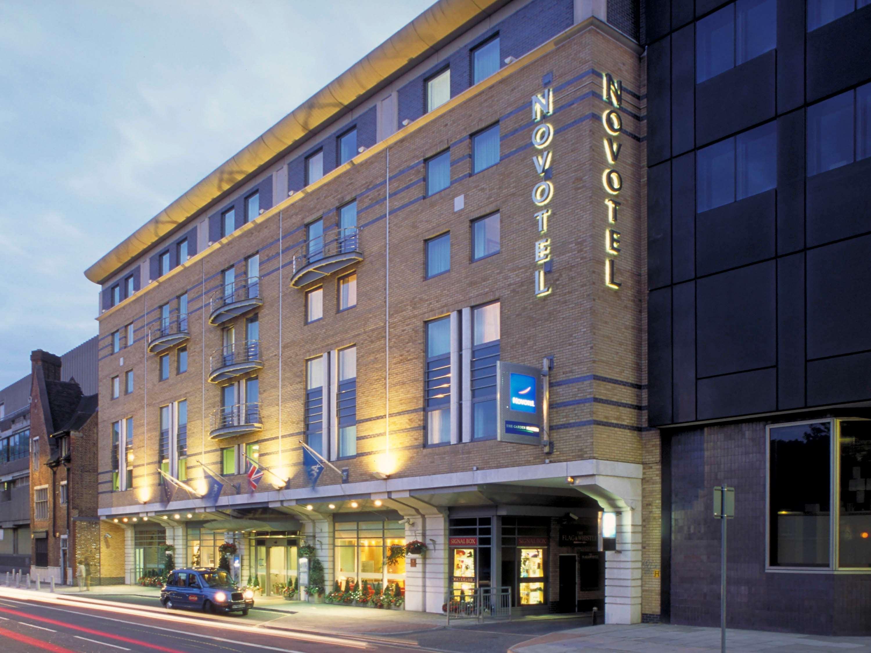 Novotel Waterloo Hotell 4*