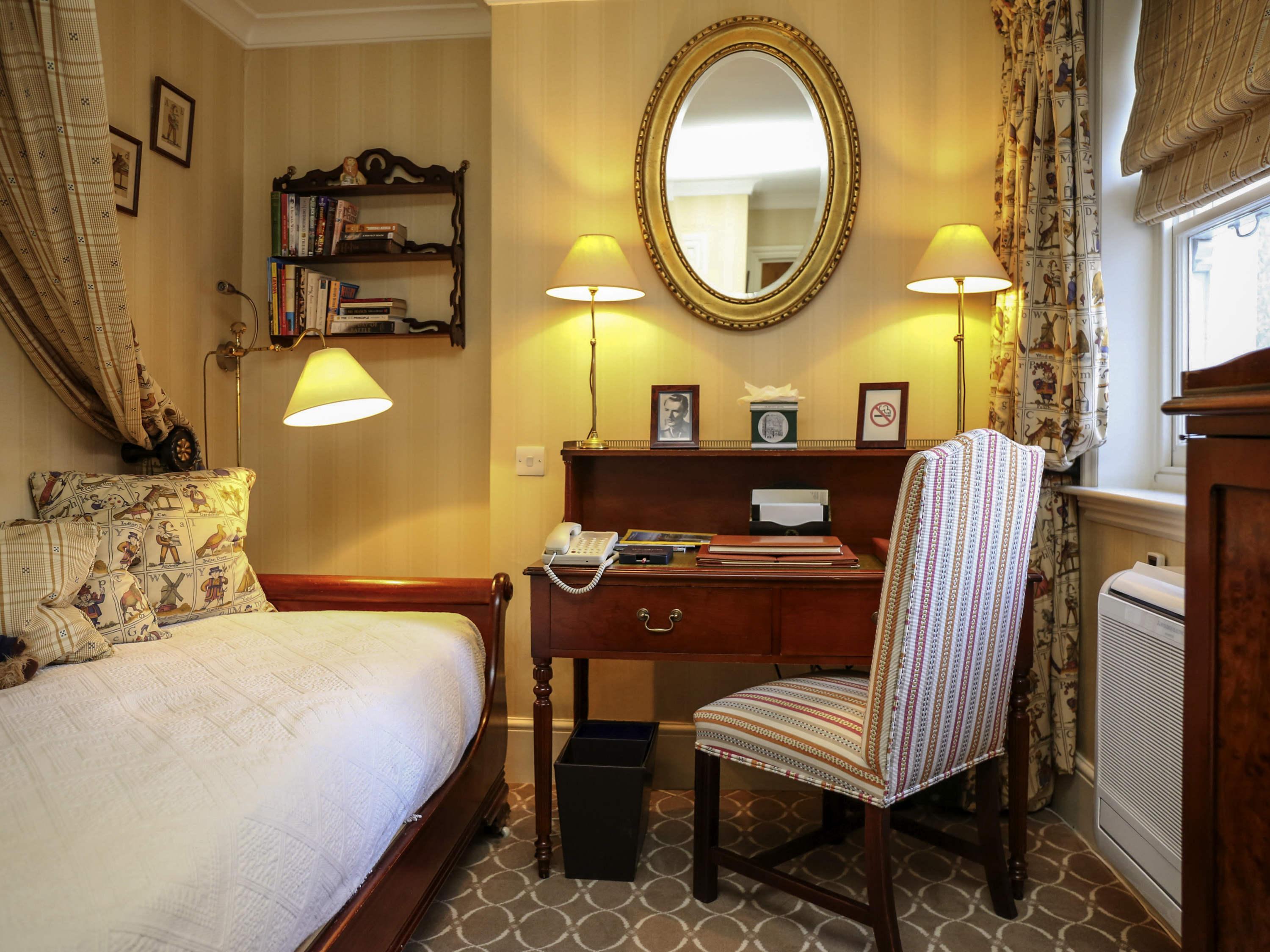 Hotel The Chelsea Townhouse By Iconic Luxury London