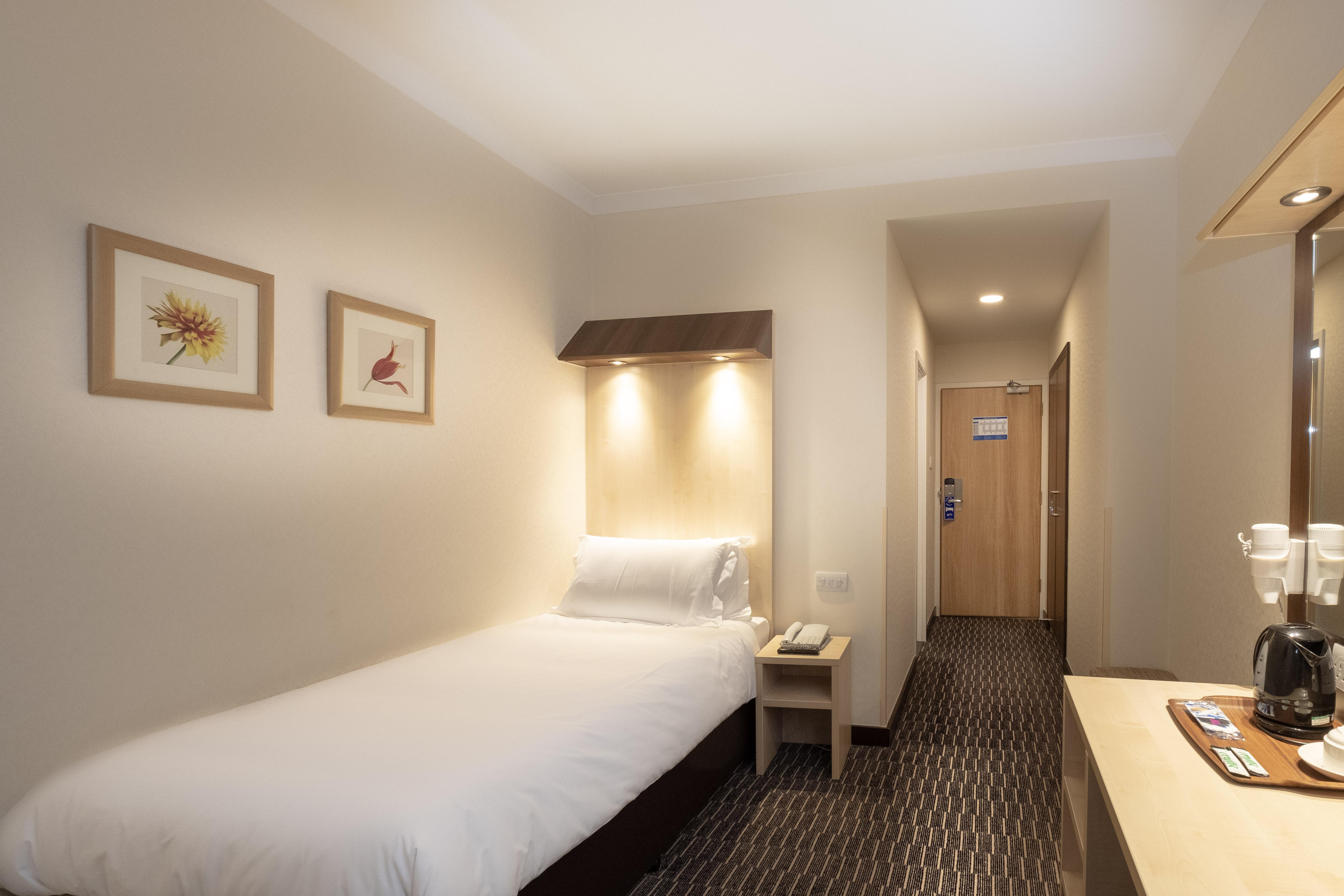 Hotell Sleeper At Royal National 4*