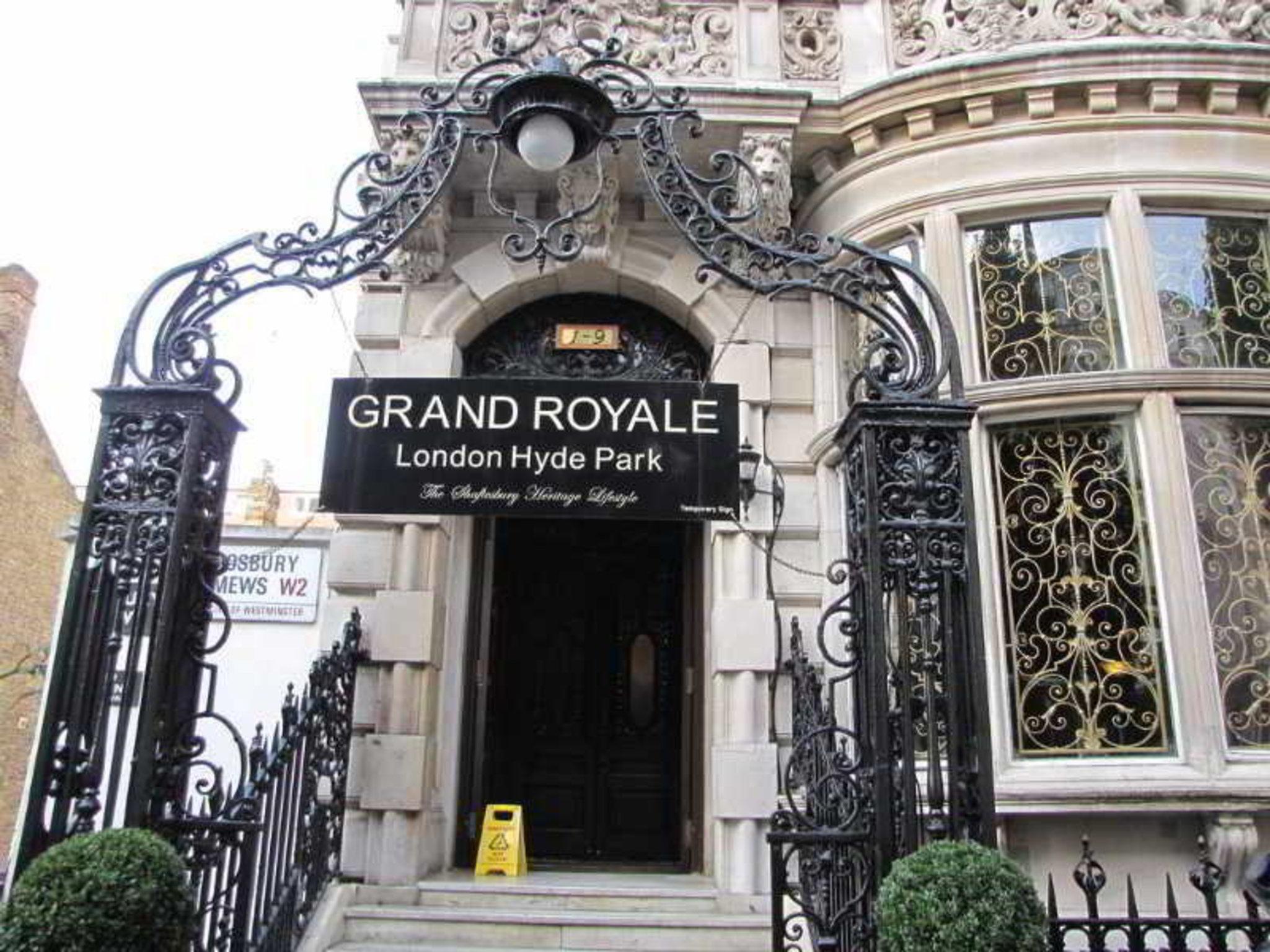 Grand Royale Hyde Park Hotel 4*