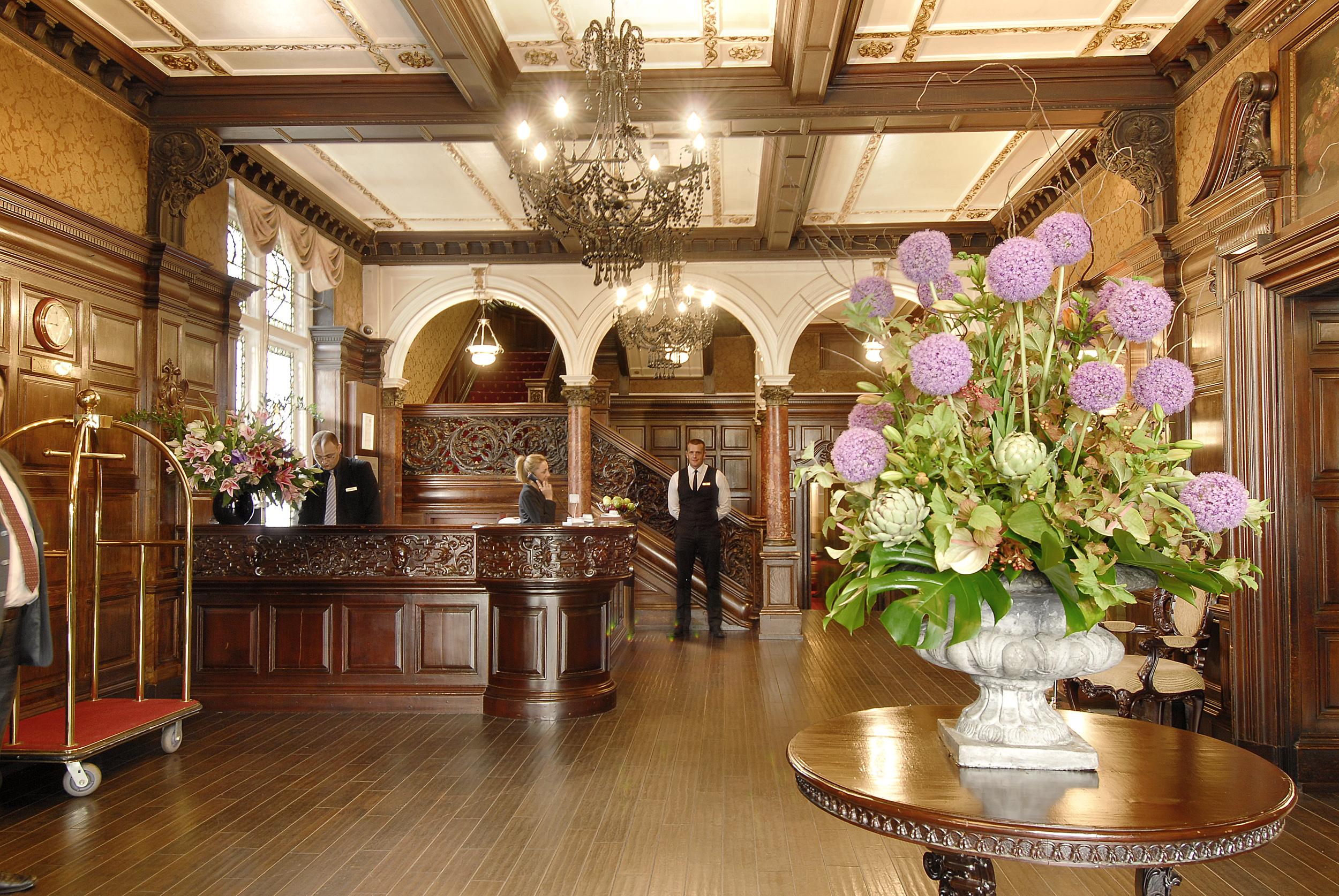 Hotel Grand Royale Hyde Park