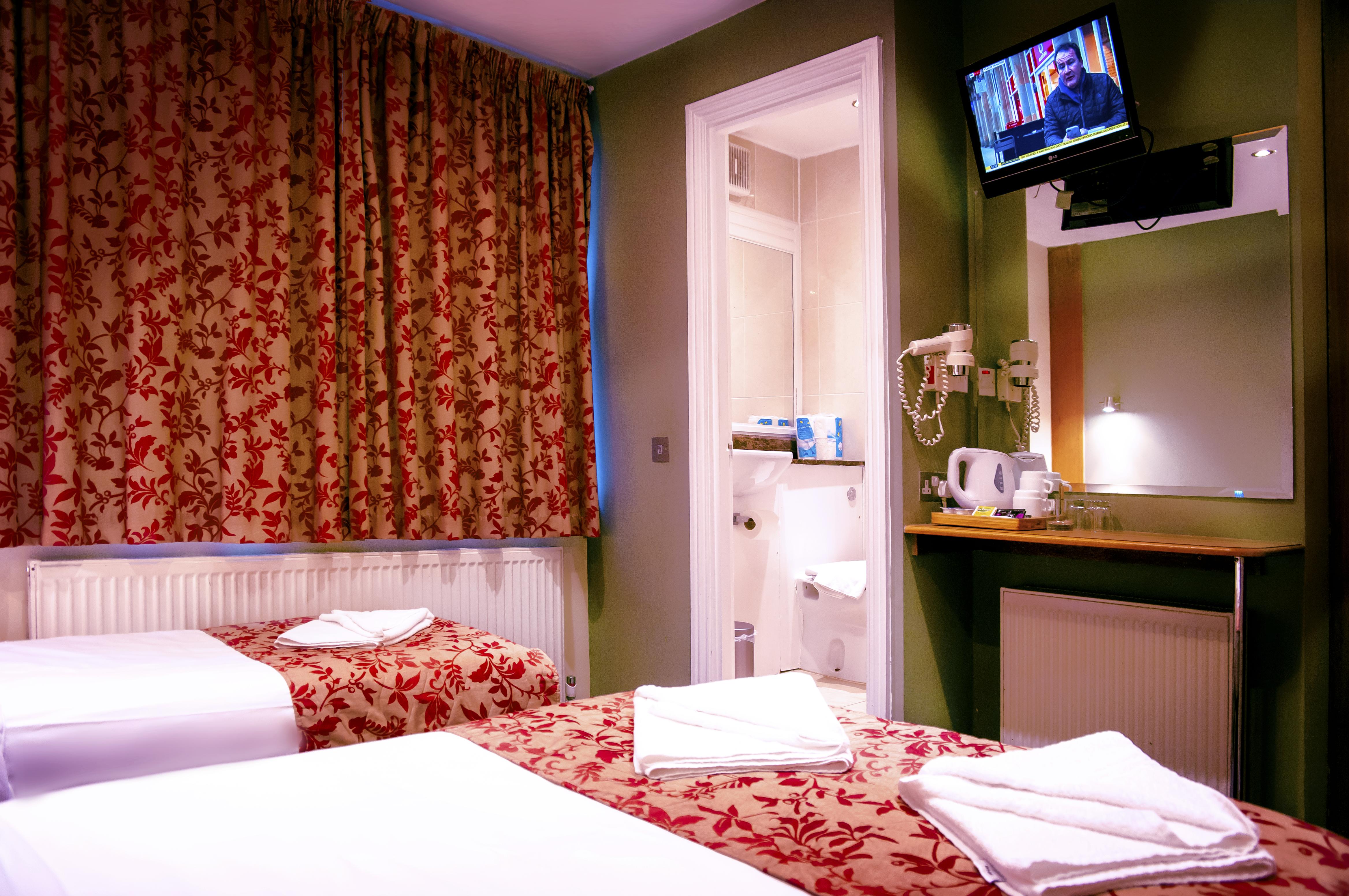 Westbury Hotell 3*